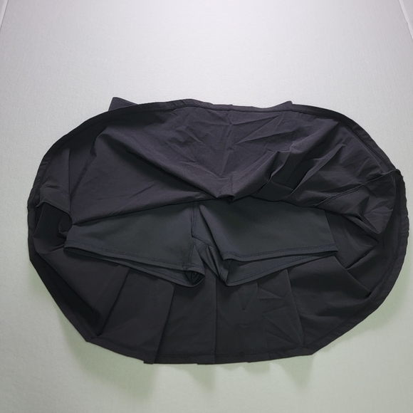 Mono B Black Athletic Skort Skirt Built In Shorts Women’s Small NWT - Picture 4 of 7